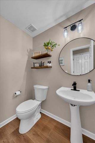 3182 Jenkins Dr, Murfreesboro, TN 37128