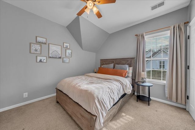 3182 Jenkins Dr, Murfreesboro, TN 37128