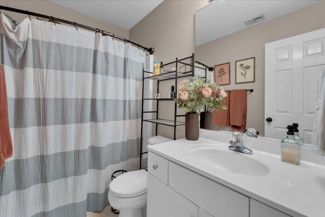 3182 Jenkins Dr, Murfreesboro, TN 37128