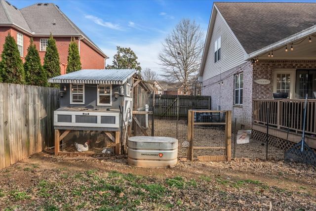 3182 Jenkins Dr, Murfreesboro, TN 37128