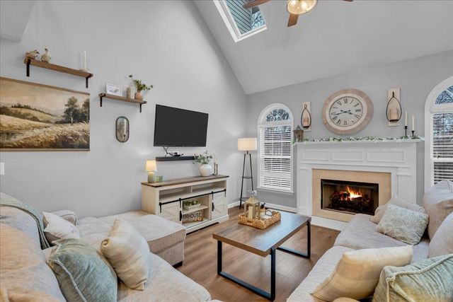 3182 Jenkins Dr, Murfreesboro, TN 37128