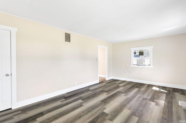 3707 Addison Street, South Bend, IN 46614