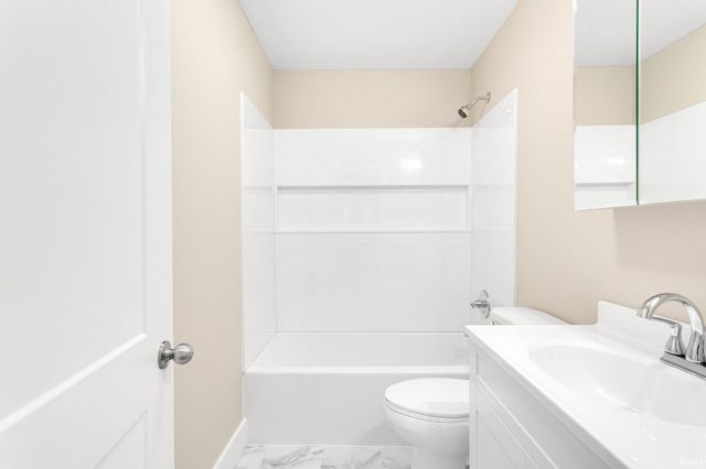 3707 Addison Street, South Bend, IN 46614
