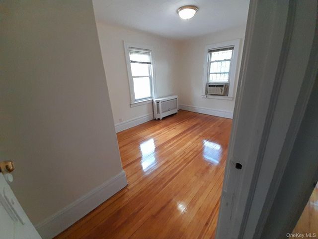 159-32 Normal Road 2nd floor, Jamaica Hills, NY 11432