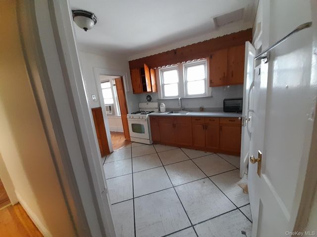 159-32 Normal Road 2nd floor, Jamaica Hills, NY 11432
