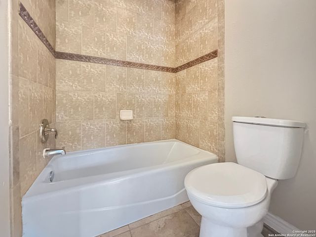 1262 Sleepy Hollow, New Braunfels, TX 78130
