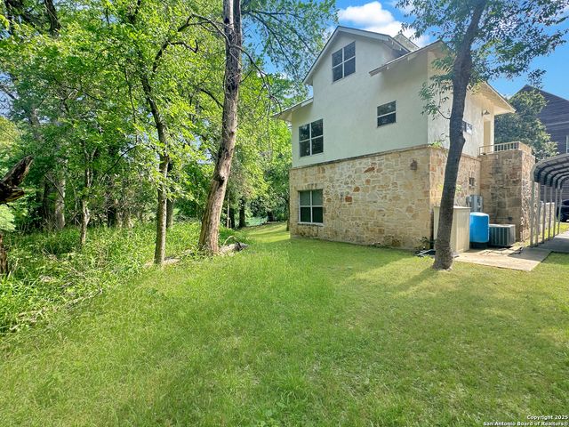 1262 Sleepy Hollow, New Braunfels, TX 78130