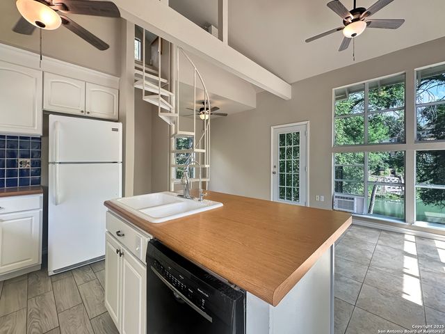 1262 Sleepy Hollow, New Braunfels, TX 78130