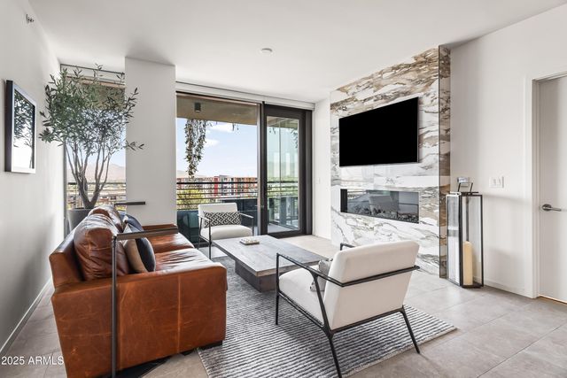 7180 E KIERLAND Boulevard 811, Scottsdale, AZ 85254