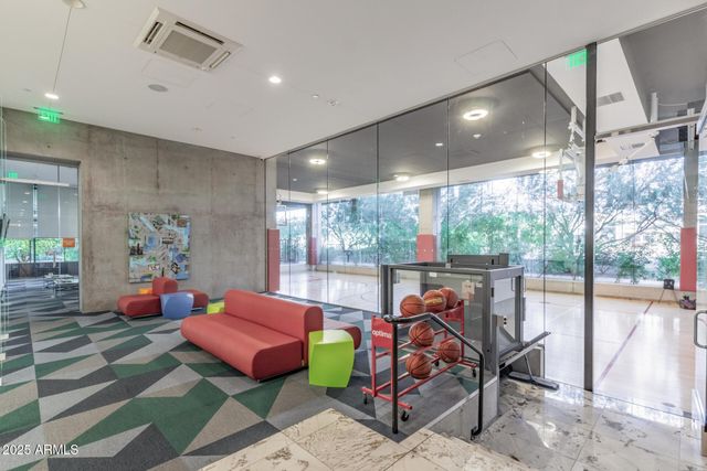 7180 E KIERLAND Boulevard 811, Scottsdale, AZ 85254