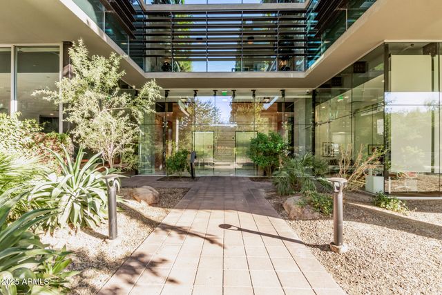 7180 E KIERLAND Boulevard 811, Scottsdale, AZ 85254