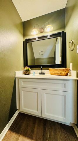 2035 Country Village Boulevard B, Humble, TX 77338