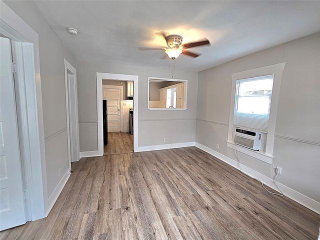 2816 Saint Emanuel Street, Houston, TX 77004