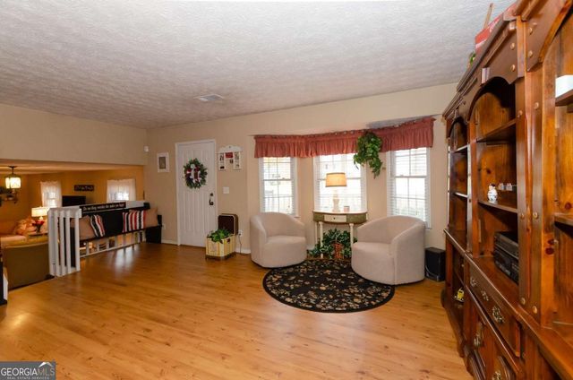 727 Cedar Valley Trace, Lawrenceville, GA 30043