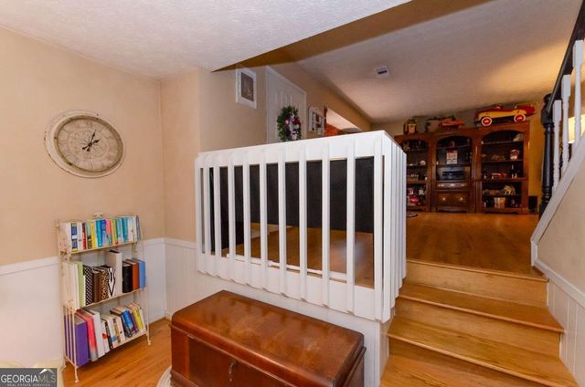 727 Cedar Valley Trace, Lawrenceville, GA 30043