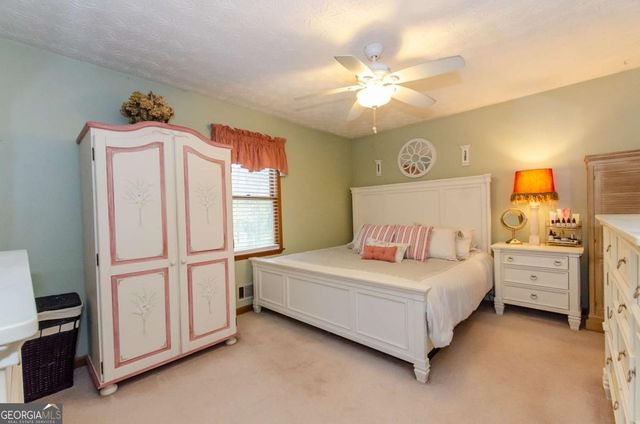 727 Cedar Valley Trace, Lawrenceville, GA 30043