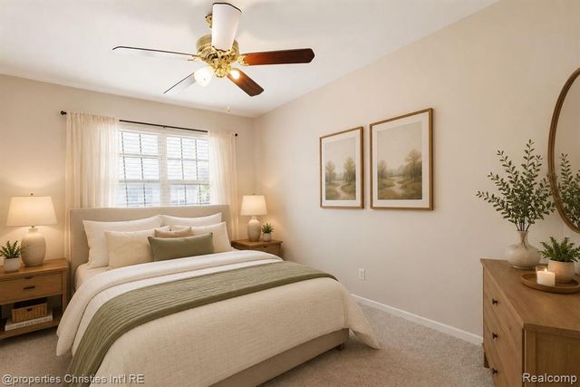 16854 Farmington Road, Livonia, MI 48154