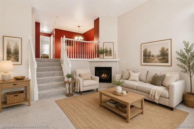 16854 Farmington Road, Livonia, MI 48154