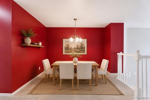16854 Farmington Road, Livonia, MI 48154