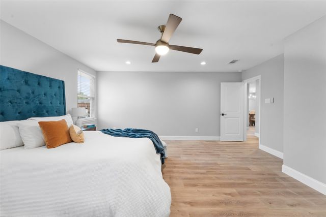 1300 Anna Lea Lane, Burleson, TX 76028