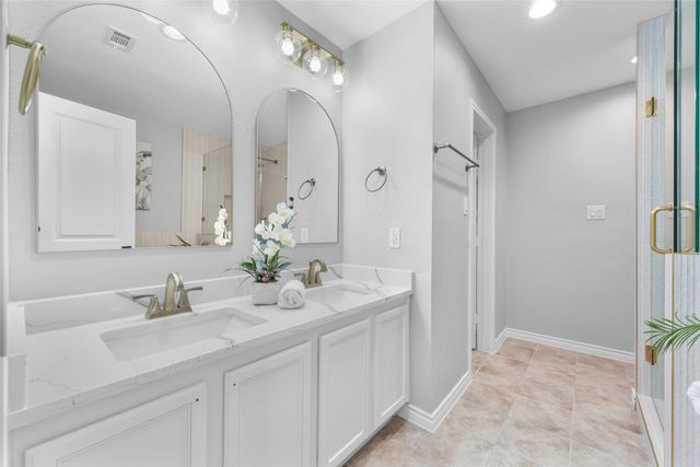 1300 Anna Lea Lane, Burleson, TX 76028