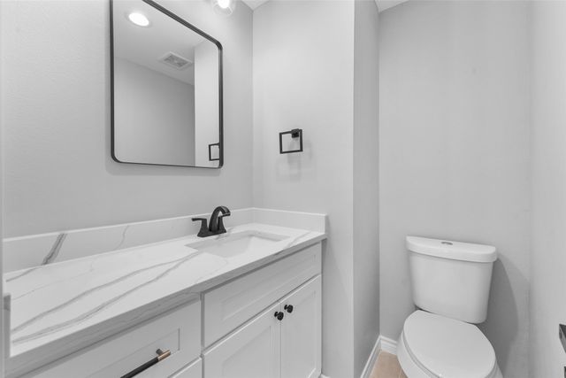 1300 Anna Lea Lane, Burleson, TX 76028