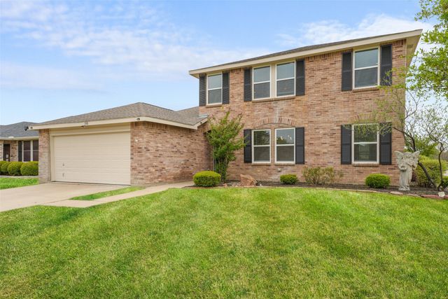 1300 Anna Lea Lane, Burleson, TX 76028