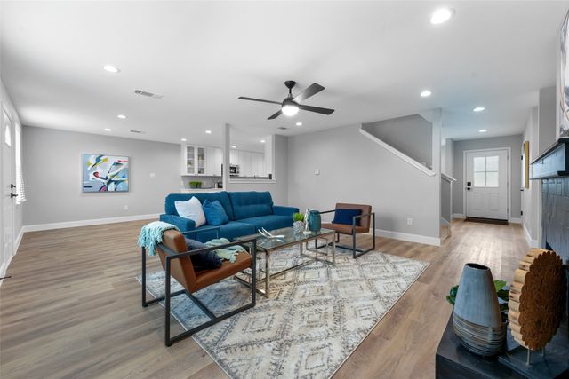 1300 Anna Lea Lane, Burleson, TX 76028