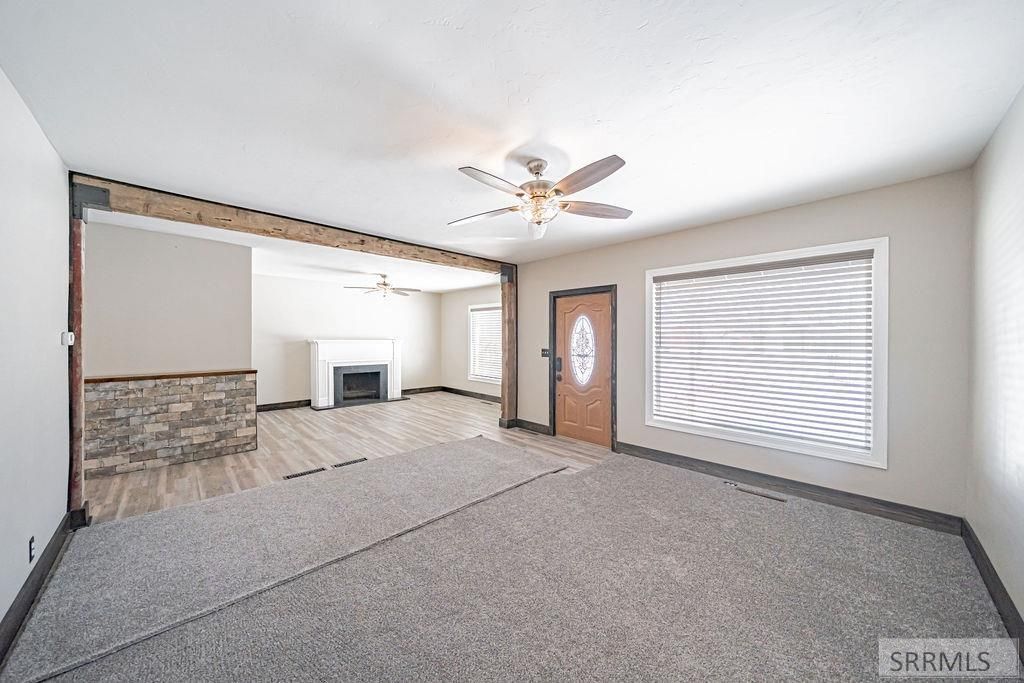 Image 20 of property listing at 10525 N 44th E, Ucon, ID 83454