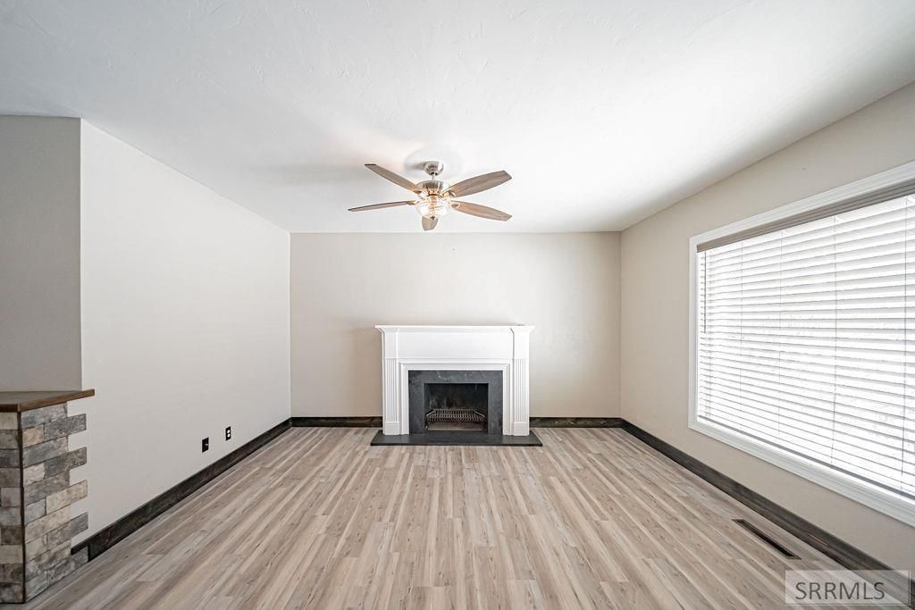 Image 24 of property listing at 10525 N 44th E, Ucon, ID 83454