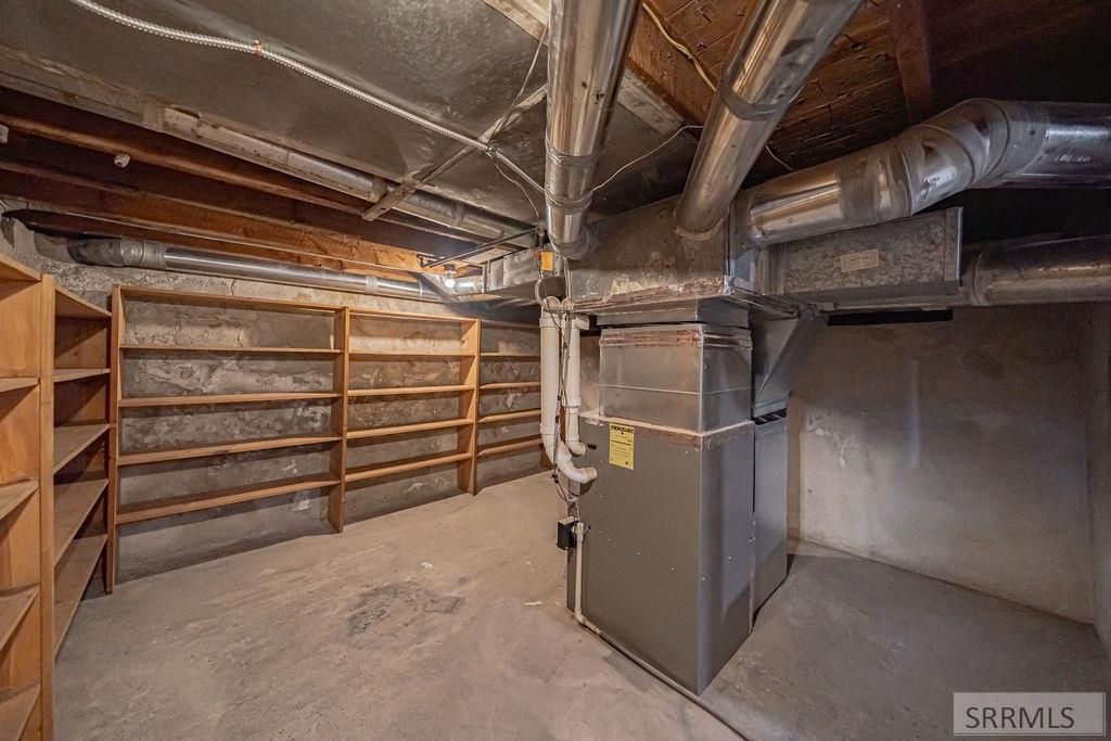 Image 70 of property listing at 10525 N 44th E, Ucon, ID 83454