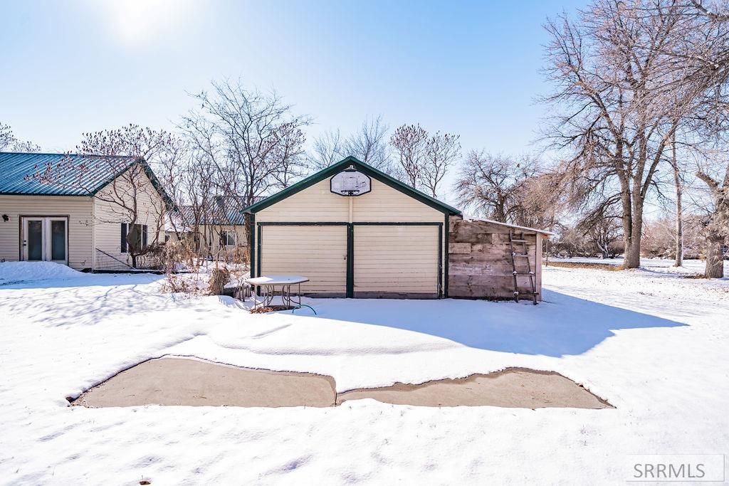 Image 83 of property listing at 10525 N 44th E, Ucon, ID 83454