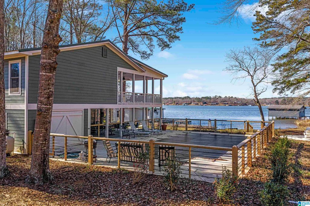 845 LAKE DRIVE, Sylacauga, AL 35151