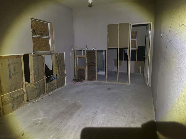 384 Sandy Lane, Ivanhoe, TX 75979