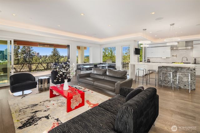 209 Northside Road, Bellevue, WA 98004