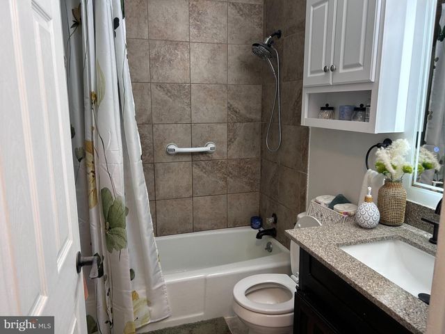 470 PARK ST, Manchester, PA 17345