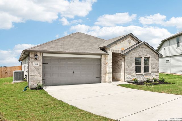 104 Shelton Pass, Cibolo, TX 78108