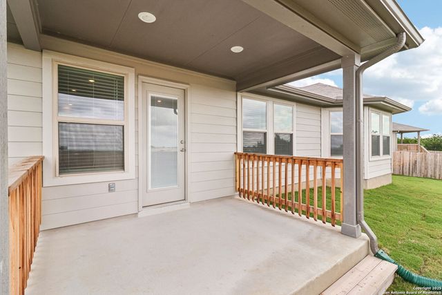 104 Shelton Pass, Cibolo, TX 78108