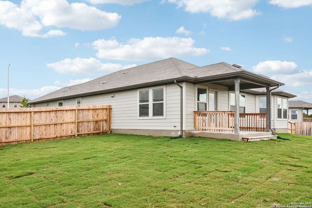 104 Shelton Pass, Cibolo, TX 78108