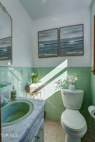 508 Carolina Street, Church Hill, TN 37642