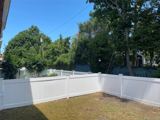 348 Dawson Lane, Jericho, NY 11753