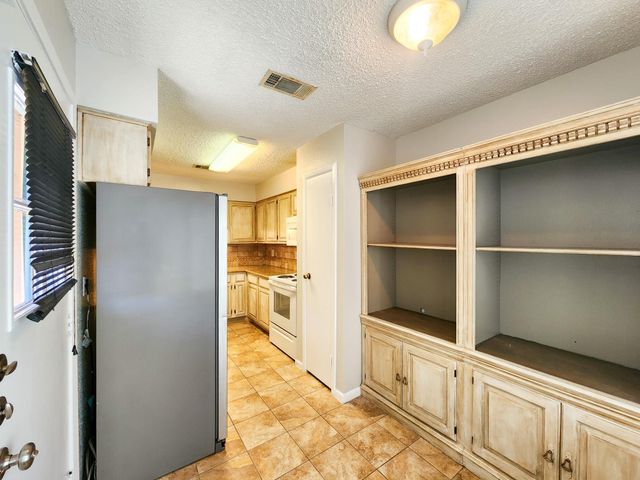 17742 Kings Park Lane, Houston, TX 77058