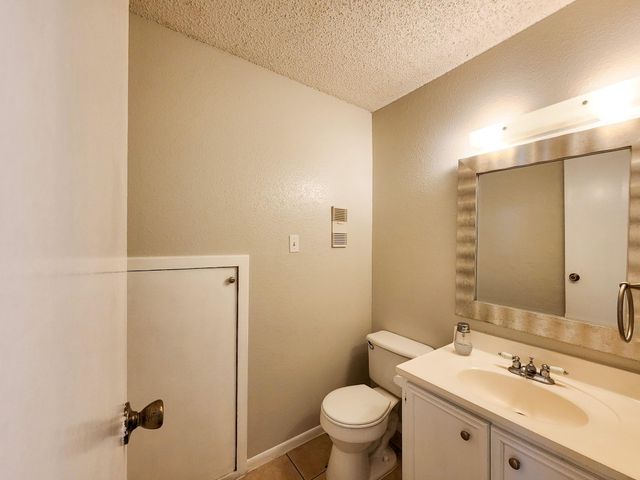 17742 Kings Park Lane, Houston, TX 77058