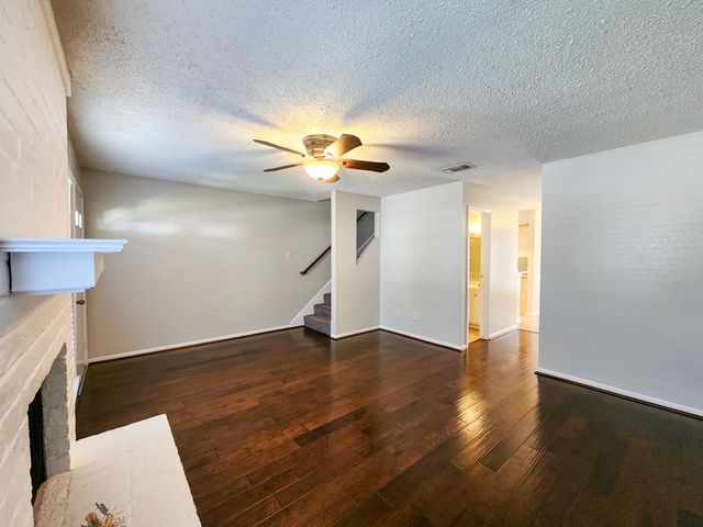 17742 Kings Park Lane, Houston, TX 77058
