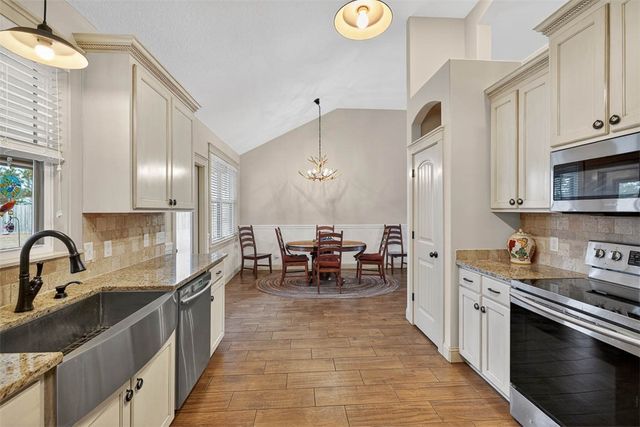 27 Carlee Lane, Brunswick, GA 31523