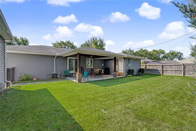 50 Greentree Road, Tonawanda, NY 14150