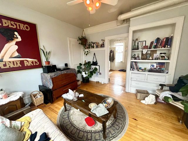 2828 N Fratney STREET, Milwaukee, WI 53212