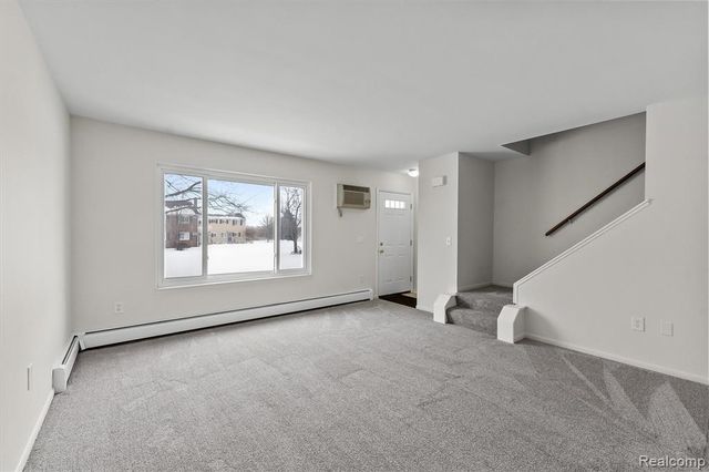 1133 Tienken Court, Rochester Hills, MI 48306