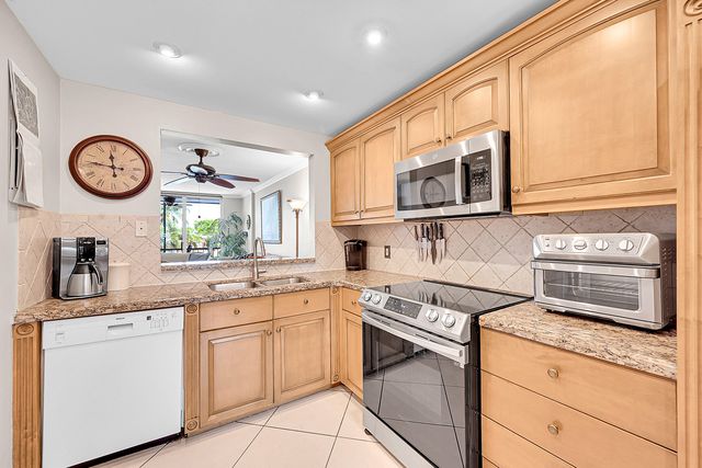 777 S Federal Highway O203, Pompano Beach, FL 33062