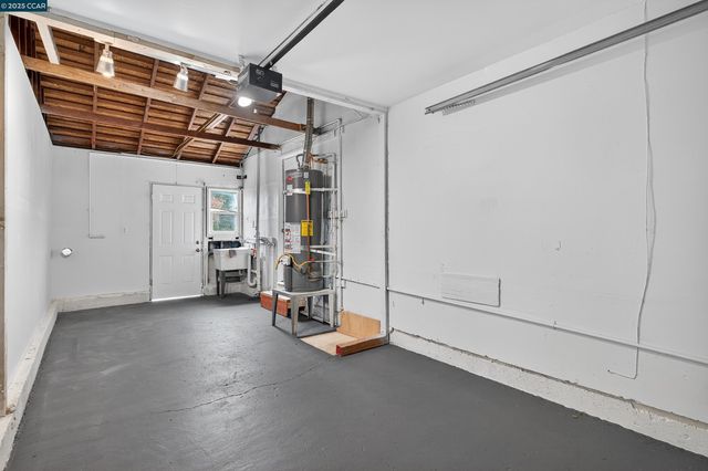 2921 Rollingwood Dr, San Pablo, CA 94806